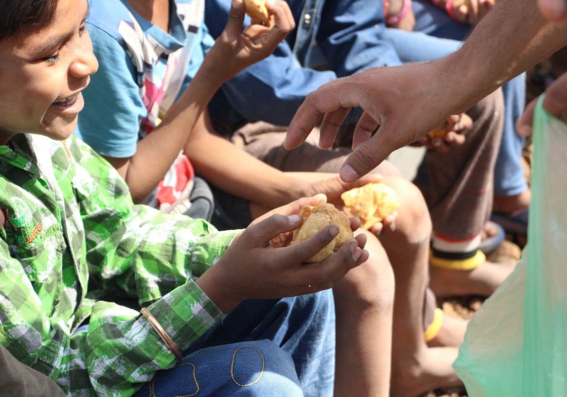 Wolontariat - szczególna uważność na potrzeby